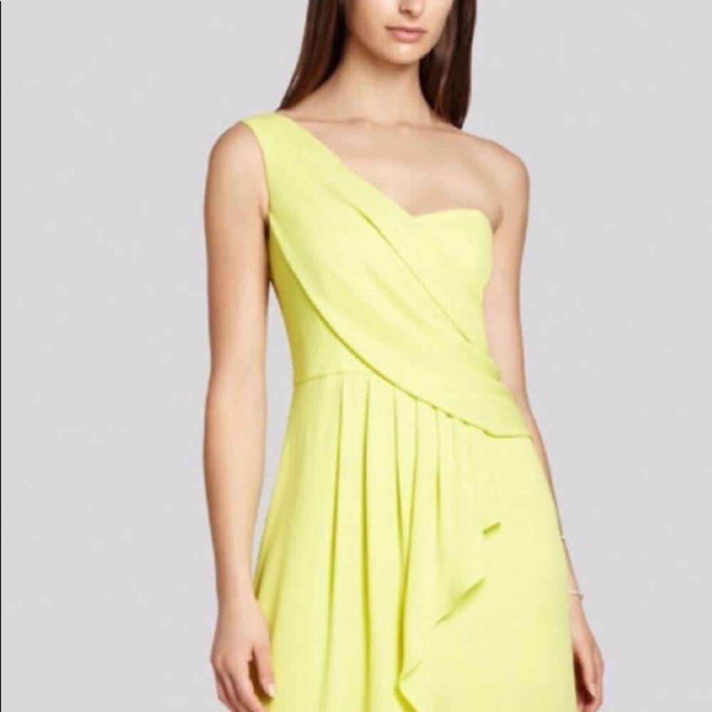 BCBGMAXAZRIA LEMONGRASS KAIL ONE SHOULDER GOWN